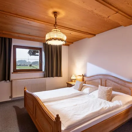 Oberlacken St. Johann in Tirol
